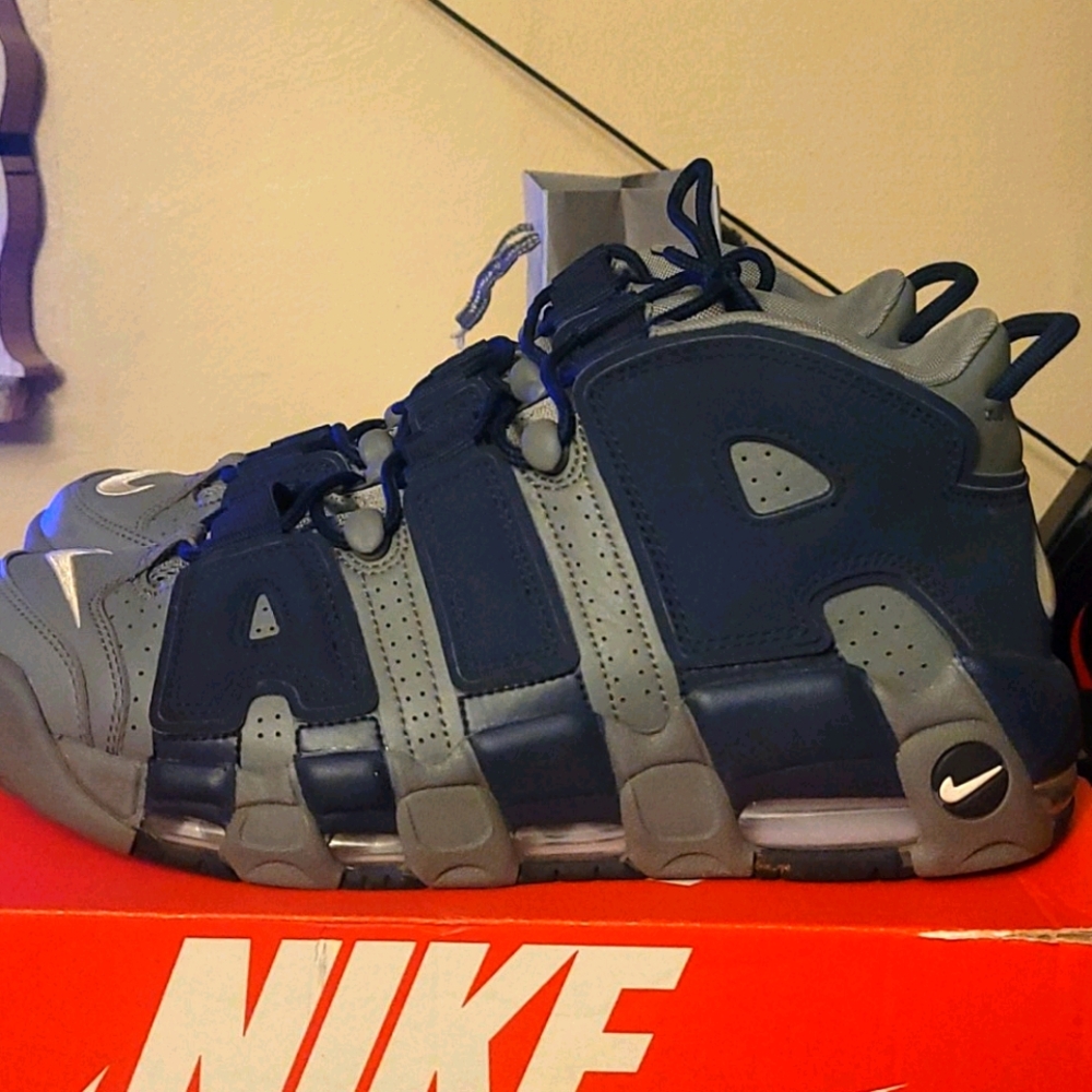 COPY - Nike uptempo